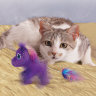 KONG интерактивная игрушка для кошек Enchanted Buzzy Единорог, с мятой